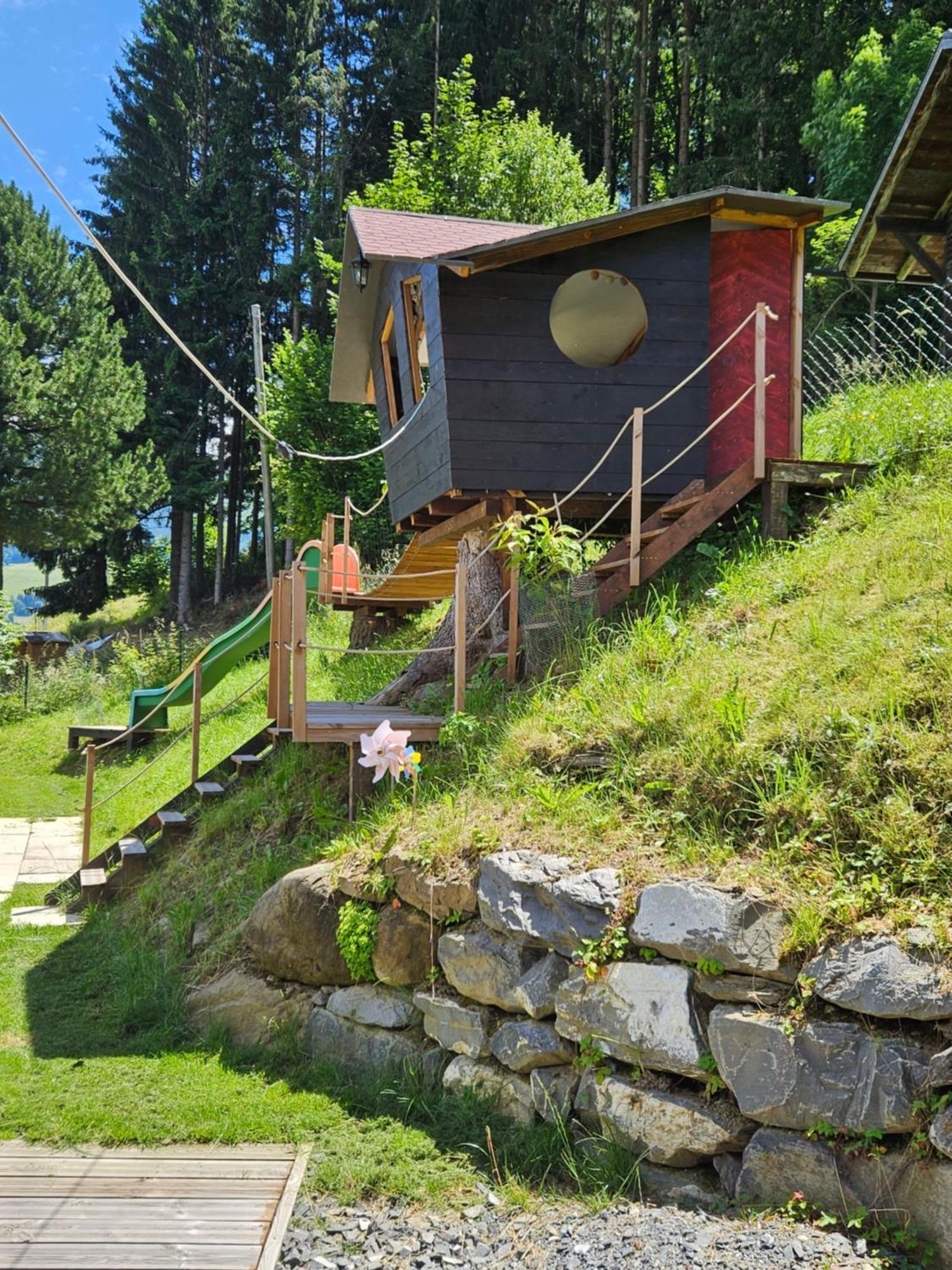 Sweet & Cosy Chalet In The Heart Of The Swiss Alps Troistorrents Екстериор снимка